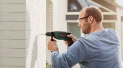 Bosch UniversalImpact 800 Darbeli Matkap Makinesi + 19 Parça Set